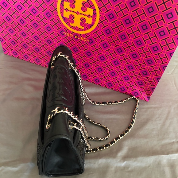 Tory Burch crossbody in black - Picture 5 of 6